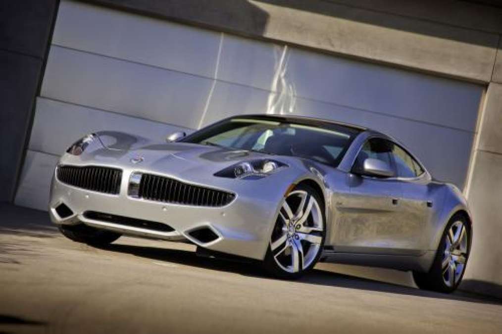 Justin bieber fisker store karma car